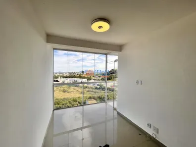 Cobertura com 3 Quartos para alugar, 115m² no Lagoa, Macaé