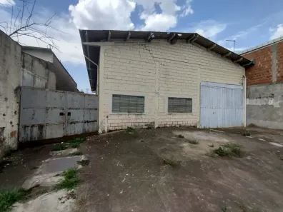 Galpão / Depósito / Armazém à venda, 353m² no Jardim Kennedy, Poços de Caldas