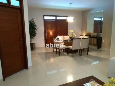 Casa com 4 Quartos à venda, 210m² no Potengi, Natal