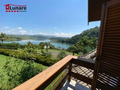 Sobrado com 4 Quartos à venda, 700m² no Centro, Igaratá