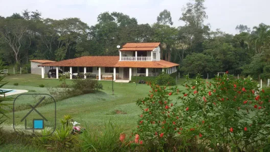 Fazenda / Sítio / Chácara com 4 Quartos à venda, 5000m² no Chácaras Rurais Guararema, Jacareí