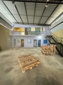 Galpão / Depósito / Armazém para alugar, 400m² no Novo Aleixo, Manaus