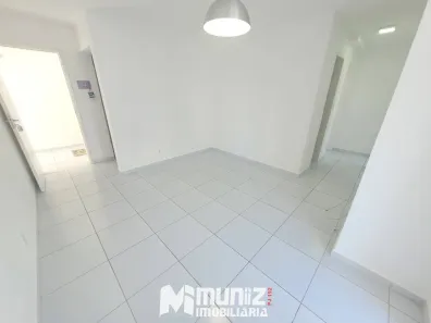 Apartamento com 3 Quartos para alugar, 75m² no Aruana, Aracaju