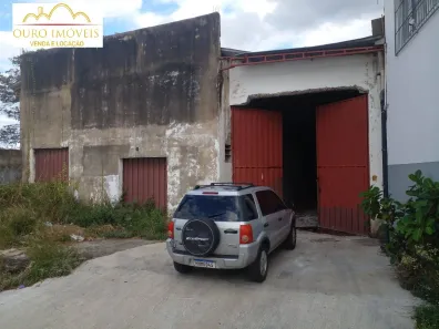 Galpão / Depósito / Armazém para alugar, 360m² no Célvia, Vespasiano