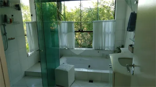 Casa de Condomínio com 4 Quartos à venda, 1624m² no Chácara da Lagoa, Itapecerica da Serra