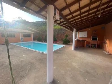 Fazenda / Sítio / Chácara com 3 Quartos à venda, 4000m² no Área Rural de Viçosa, Viçosa
