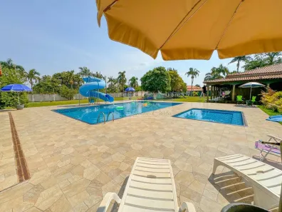 Fazenda / Sítio / Chácara com 4 Quartos à venda, 418m² no , Pilar do Sul
