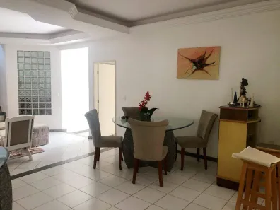 Casa com 4 Quartos para alugar, 281m² no Atalaia, Aracaju