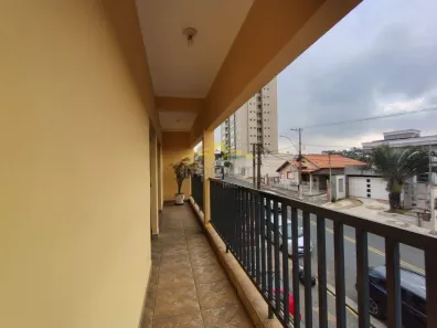 Casa com 3 Quartos para alugar, 220m² no Jardim São Domingos, Americana