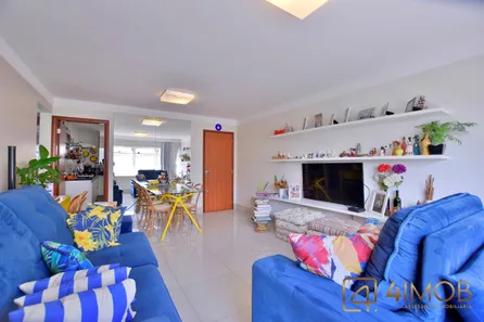 Apartamento com 3 Quartos à venda, 140m² no Asa Norte, Brasília