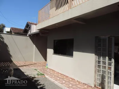 Sobrado com 3 Quartos à venda, 150m² no Centro, Ibiporã