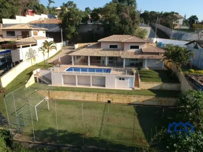 Fazenda / Sítio / Chácara com 3 Quartos à venda, 2300m² no , Mairinque
