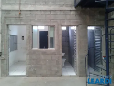 Loja / Salão / Ponto Comercial para alugar, 380m² no Parque São Pedro, Itaquaquecetuba
