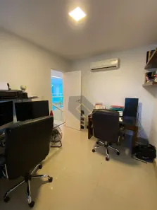 Casa de Condomínio com 4 Quartos para alugar, 300m² no Parque Califórnia, Campos dos Goytacazes