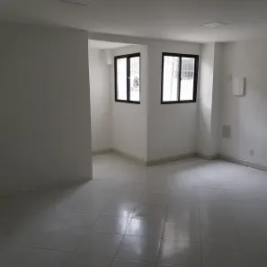 Loja / Salão / Ponto Comercial com 1 Quarto à venda, 52m² no Centro, Campos dos Goytacazes