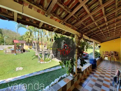 Fazenda / Sítio / Chácara com 2 Quartos à venda, 400m² no Casa Vermelha, Ribeirão Pires