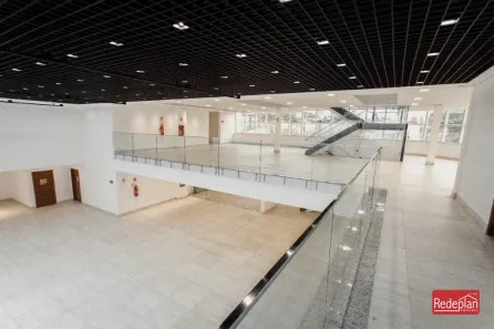 Prédio Inteiro para alugar, 1663m² no Siderlândia, Volta Redonda