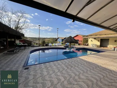 Fazenda / Sítio / Chácara com 8 Quartos para alugar, 600m² no , Hidrolândia