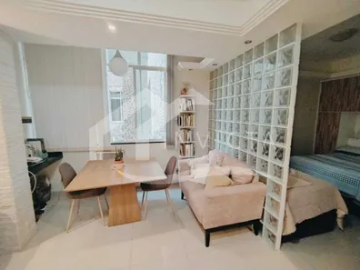 Kitnet com 1 Quarto à venda, 40m² no Copacabana, Rio de Janeiro