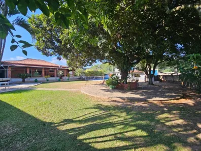 Fazenda / Sítio / Chácara com 3 Quartos à venda, 294m² no Vale do Sol, Piracicaba