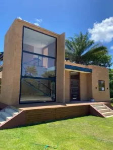 Sobrado com 4 Quartos à venda, 180m² no Vila de Abrantes (Abrantes), Camaçari