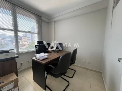 Conjunto Comercial / Sala à venda, 30m² no Centro, Betim