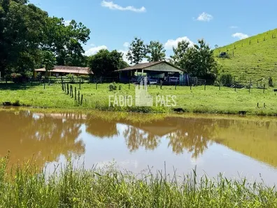 Fazenda / Sítio / Chácara com 2 Quartos à venda, 87179m² no Papucaia, Cachoeiras de Macacu