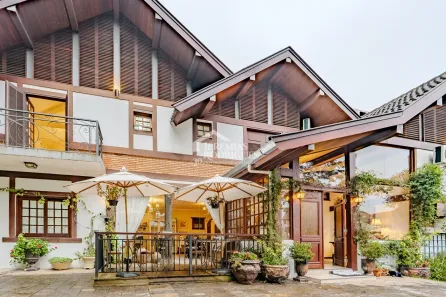 Loja / Salão / Ponto Comercial à venda, 392m² no Jardim do Embaixador, Campos do Jordão