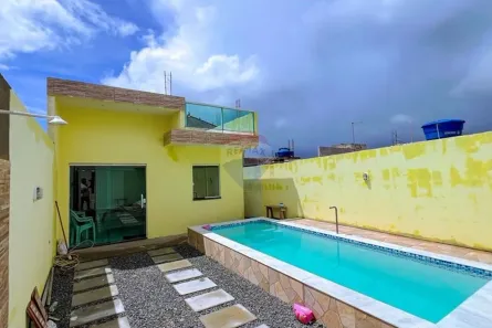 Casa com 2 Quartos à venda, 55m² no Centro, Camaçari