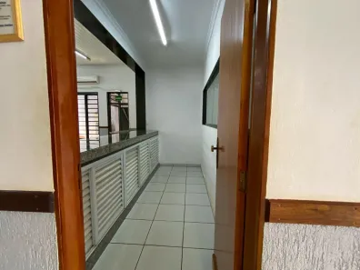 Loja / Salão / Ponto Comercial com 2 Quartos à venda, 251m² no Vila Industrial, Sertãozinho