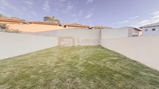 Casa com 3 Quartos para alugar, 250m² no Parque Verde, Itabuna