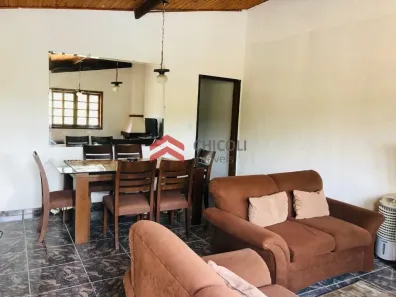 Fazenda / Sítio / Chácara com 3 Quartos à venda, 300m² no Los Álamos, Vargem Grande Paulista
