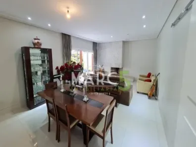 Fazenda / Sítio / Chácara com 3 Quartos à venda, 800m² no Jardim das Cerejeiras, Arujá
