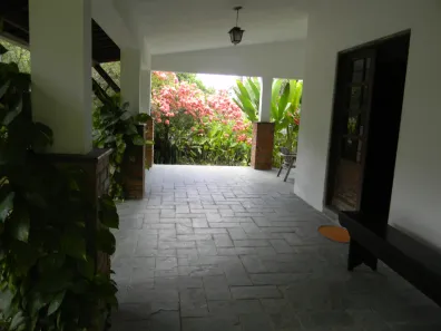 Casa com 4 Quartos para alugar, 300m² no Aldeia dos Camarás, Camaragibe