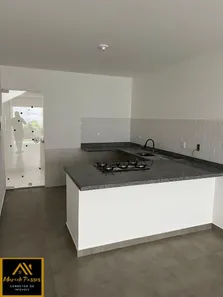 Sobrado com 3 Quartos à venda, 159m² no Ipitanga, Lauro de Freitas