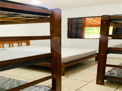 Fazenda / Sítio / Chácara com 3 Quartos à venda, 300m² no Freguesia da Escada, Guararema