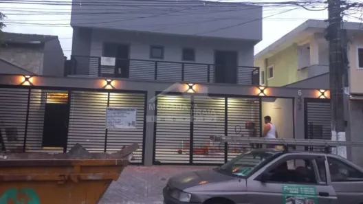 Casa de Condomínio com 2 Quartos para alugar, 70m² no Canto do Forte, Praia Grande