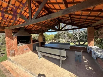 Fazenda / Sítio / Chácara com 3 Quartos à venda, 9700m² no Chácaras do Guacuri, Itupeva