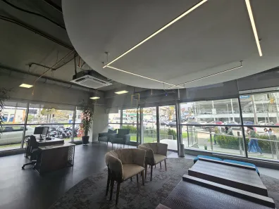 Loja / Salão / Ponto Comercial com 1 Quarto para alugar, 600m² no Seminário, Curitiba