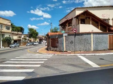 Loja / Salão / Ponto Comercial à venda, 440m² no Niterói, Volta Redonda