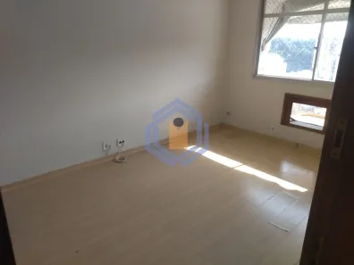 Apartamento com 3 Quartos para venda ou aluguel, 80m² no Santa Rosa, Niterói