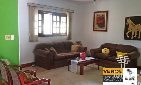 Fazenda / Sítio / Chácara com 3 Quartos à venda, 225m² no Portal dos Nobres, Americana