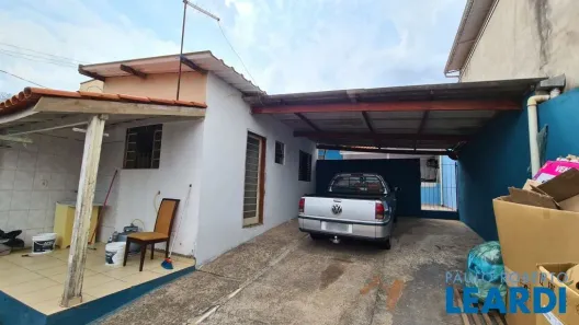Casa de Vila com 1 Quarto à venda, 48m² no Capela, Vinhedo
