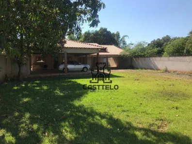 Fazenda / Sítio / Chácara com 4 Quartos à venda, 314m² no , Ibiporã