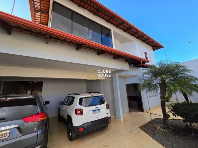Sobrado com 6 Quartos à venda, 360m² no Anápolis City, Anápolis