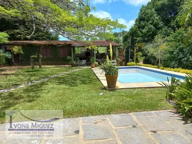 Fazenda / Sítio / Chácara com 4 Quartos à venda, 435m² no Goiabal, Paty do Alferes