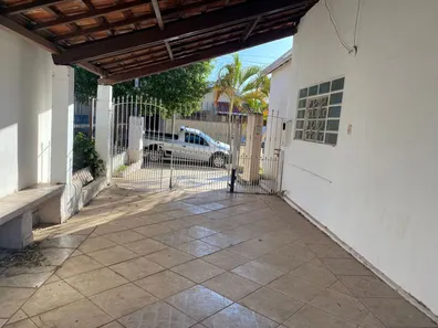 Casa com 2 Quartos à venda, 300m² no Centro, Anhembi