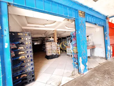 Prédio Inteiro com 4 Quartos à venda, 300m² no Ceilândia Sul, Brasília
