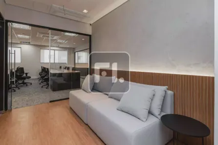 Conjunto Comercial / Sala para alugar, 300m² no Cidade Monções, São Paulo