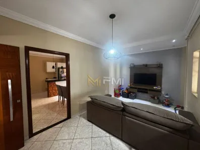 Casa com 3 Quartos à venda, 160m² no Jardim Lírio, Hortolândia